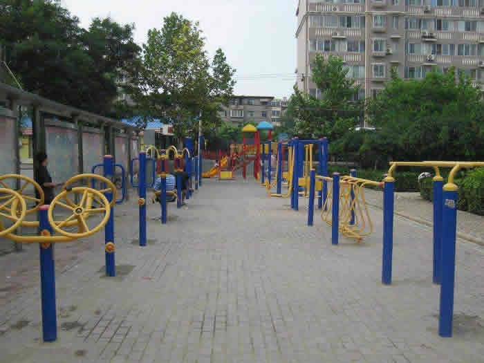 小区广场户外健身路径安装